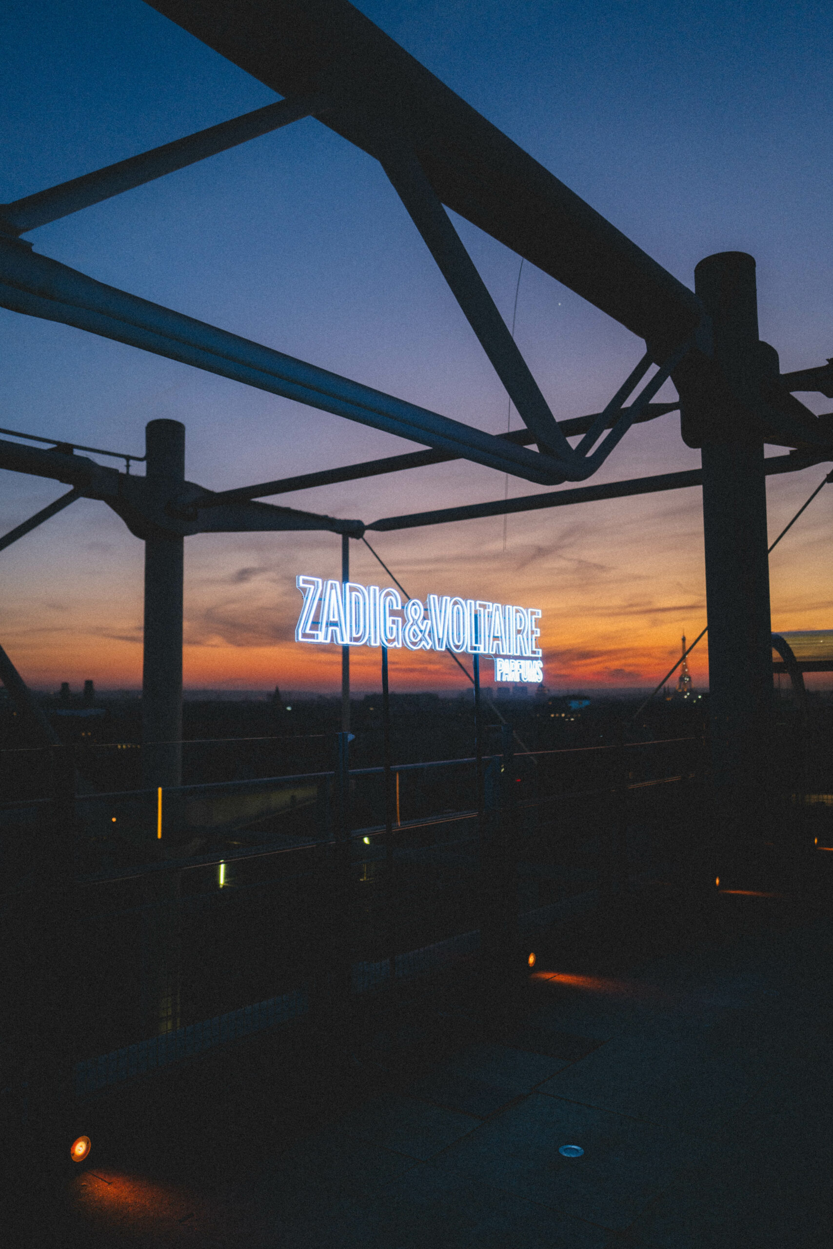 EIRCHARD_SAYWHO_Z&W_2-3